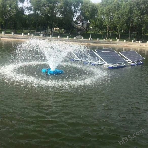 浮水喷泉式的太阳能曝气机