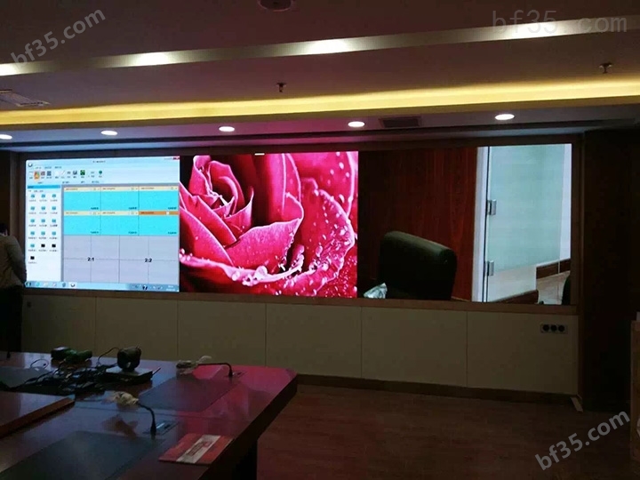 会议室内P2高清led电子屏含系统设备价格